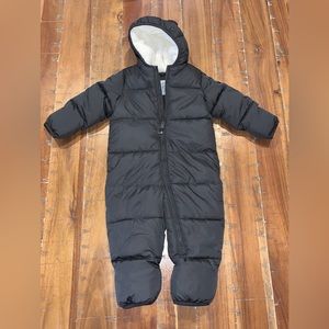 Babygap 18-24M winter/snowsuit